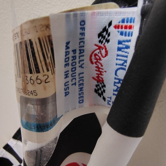 Nascar Racing Flags Wincraft Checkered Last Minuts Gifts Giftful- for-Him - Picture 6 of 8